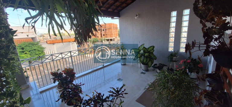 Imagem Casa com 3 Quartos à Venda, 191 m² em Jardim América - Várzea Paulista Imagem Casa com 3 Quartos à Venda, 191 m² em Jardim América - Várzea Paulista