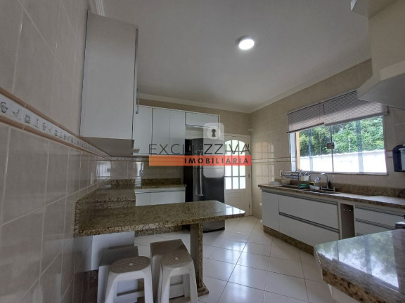 Imagem Sobrado com 3 Quartos para Alugar, 480 m² em Village Tremembé - Tremembé Imagem Sobrado com 3 Quartos para Alugar, 480 m² em Village Tremembé - Tremembé