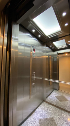 Imagem Apartamento com 3 Quartos à Venda, 84 m² em Santo Antônio - Porto Alegre Imagem Apartamento com 3 Quartos à Venda, 84 m² em Santo Antônio - Porto Alegre