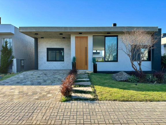 Imagem Casa com 4 Quartos à Venda, 195 m² em -- - Capao Da Canoa