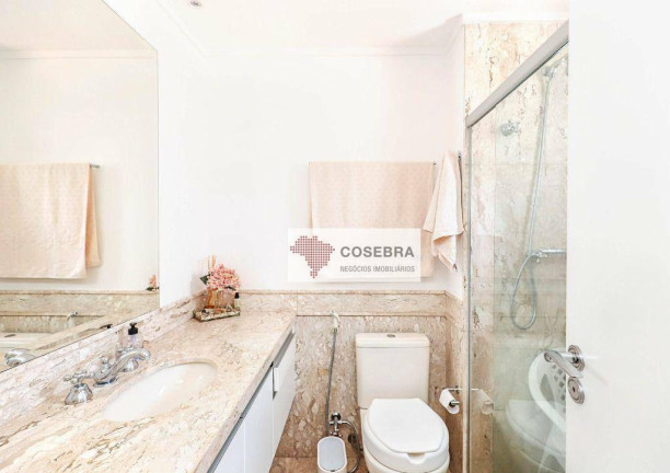 Imagem Apartamento com 3 Quartos à Venda, 226 m² em Vila Nova Conceição - São Paulo
