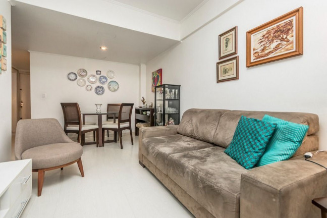 Imagem Imóvel com 2 Quartos à Venda, 74 m² em Boa Vista - Porto Alegre Imagem Imóvel com 2 Quartos à Venda, 74 m² em Boa Vista - Porto Alegre