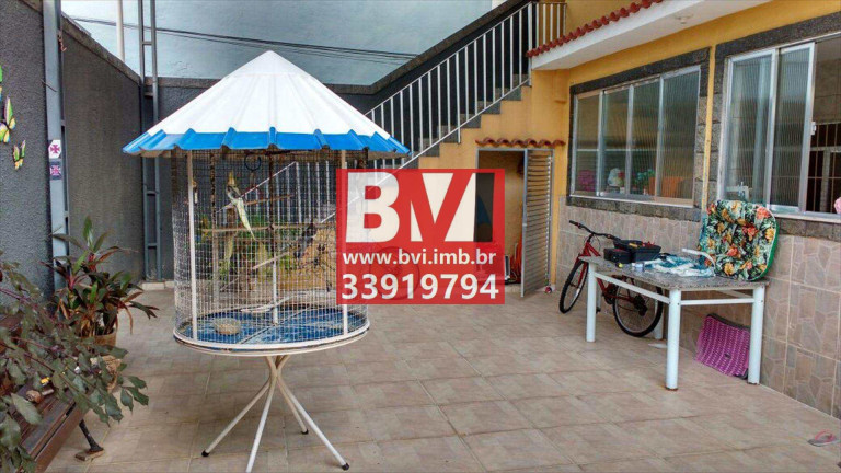 Imagem Casa com 5 Quartos à Venda, 240 m² em Irajá - Rio De Janeiro