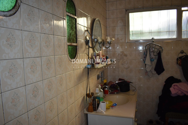 Imagem Casa com 4 Quartos à Venda, 195 m² em Região Da Abernéssia - Campos Do Jordão Imagem Casa com 4 Quartos à Venda, 195 m² em Região Da Abernéssia - Campos Do Jordão