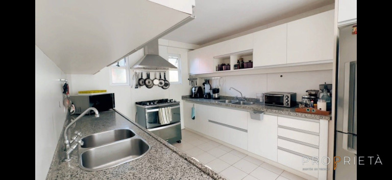 Imagem Casa com 4 Quartos à Venda, 600 m² em Leblon - Rio De Janeiro