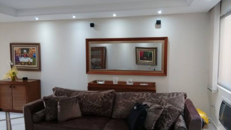 Imagem Apartamento com 5 Quartos à Venda, 273 m² em Centro - Florianópolis Imagem Apartamento com 5 Quartos à Venda, 273 m² em Centro - Florianópolis