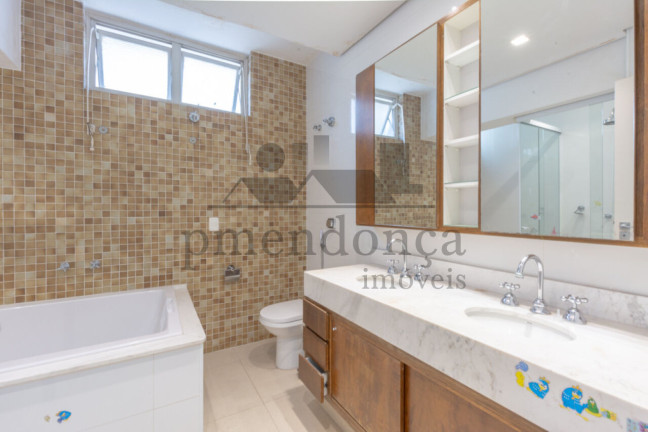 Imagem Apartamento com 3 Quartos à Venda, 230 m² em Higienópolis - São Paulo Imagem Apartamento com 3 Quartos à Venda, 230 m² em Higienópolis - São Paulo