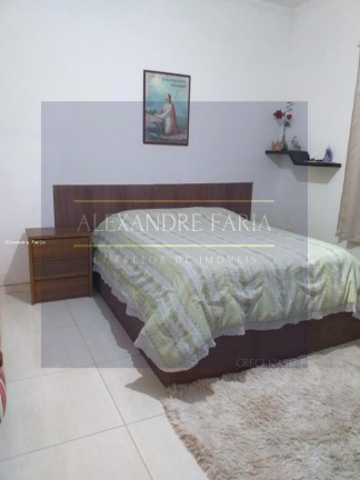 Imagem Casa com 3 Quartos à Venda, 100 m² em Jardim Britânia - Caraguatatuba