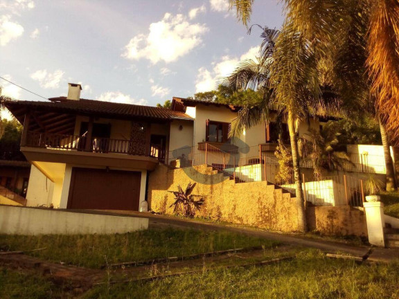 Imagem Casa com 3 Quartos à Venda, 230 m² em Santo Inácio - Santa Cruz Do Sul Imagem Casa com 3 Quartos à Venda, 230 m² em Santo Inácio - Santa Cruz Do Sul