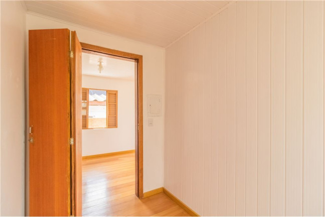 Imagem Casa com 5 Quartos à Venda, 150 m² em Partenon - Porto Alegre Imagem Casa com 5 Quartos à Venda, 150 m² em Partenon - Porto Alegre