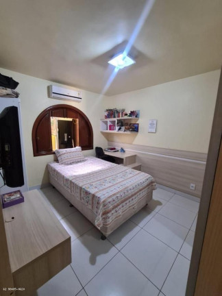 Imagem Casa com 4 Quartos à Venda, 602 m² em Parque Acalanto - Goiânia