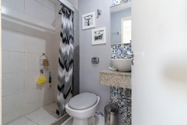 Imagem Imóvel com 3 Quartos à Venda, em Maracanã - Rio De Janeiro Imagem Imóvel com 3 Quartos à Venda, em Maracanã - Rio De Janeiro