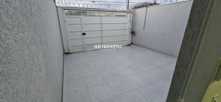 Imagem Casa com 2 Quartos à Venda, 125 m² Imagem Casa com 2 Quartos à Venda, 125 m²