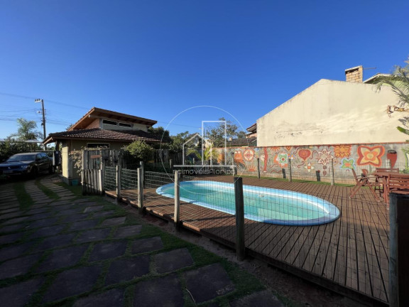 Imagem Casa com 3 Quartos à Venda, 150 m² em São João Do Rio Vermelho - Florianópolis