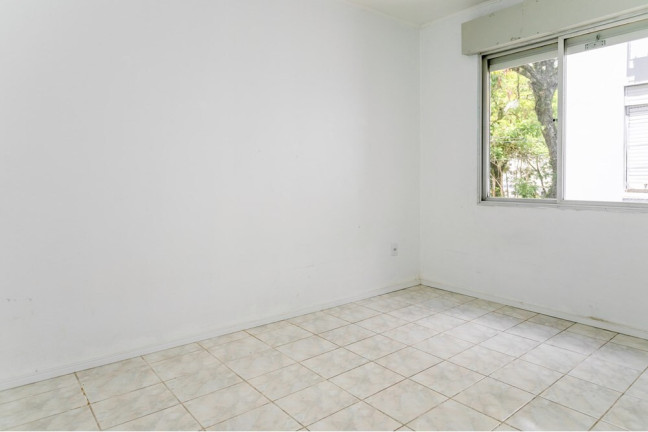 Imagem Imóvel com 2 Quartos à Venda, 52 m² em São Sebastião - Porto Alegre Imagem Imóvel com 2 Quartos à Venda, 52 m² em São Sebastião - Porto Alegre