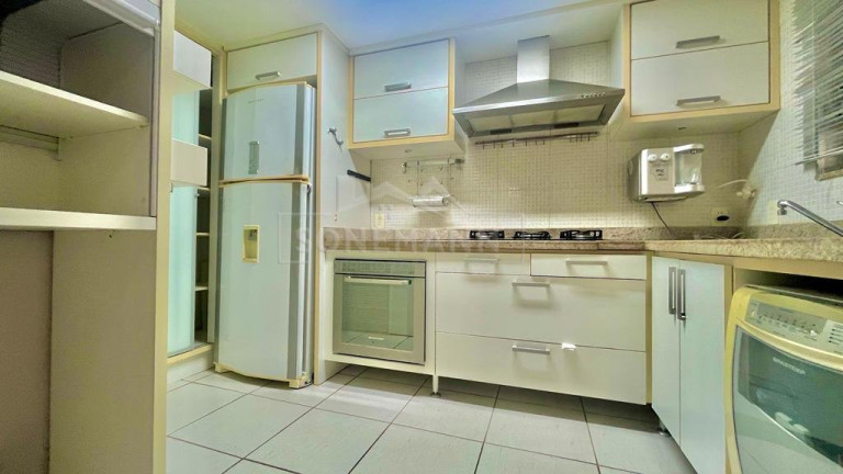 Imagem Apartamento com 3 Quartos à Venda, 106 m² em Centro - Florianópolis Imagem Apartamento com 3 Quartos à Venda, 106 m² em Centro - Florianópolis