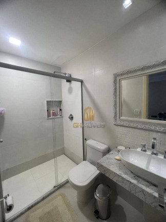 Imagem Imóvel com 4 Quartos à Venda, 242 m² em Setor Marista - Goiânia Imagem Imóvel com 4 Quartos à Venda, 242 m² em Setor Marista - Goiânia