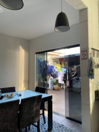 Imagem Casa com 3 Quartos à Venda, 140 m² em Recanto Dos Fernandes - Pouso Alegre Imagem Casa com 3 Quartos à Venda, 140 m² em Recanto Dos Fernandes - Pouso Alegre