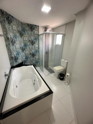 Imagem Apartamento com 3 Quartos para Alugar, 320 m² em Centro - Balneário Camboriú