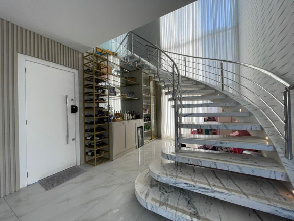 Imagem Casa com 3 Quartos à Venda, 289 m² em Santa Regina - Camboriú Imagem Casa com 3 Quartos à Venda, 289 m² em Santa Regina - Camboriú