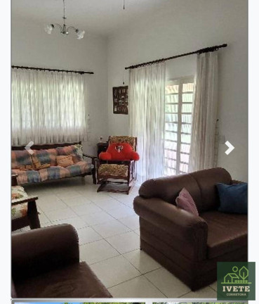 Imagem Casa com 3 Quartos à Venda, 350 m² em Serra Negra Imagem Casa com 3 Quartos à Venda, 350 m² em Serra Negra