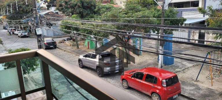 Imagem Casa com 5 Quartos à Venda, 330 m² em Encruzilhada - Recife Imagem Casa com 5 Quartos à Venda, 330 m² em Encruzilhada - Recife