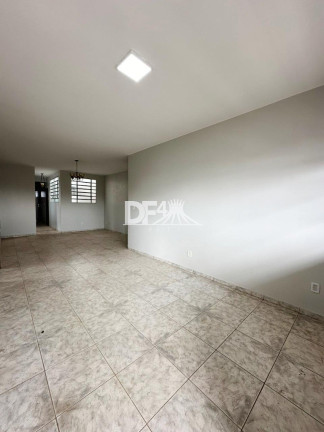 Imagem Casa com 3 Quartos para Alugar, 180 m² em Taguatinga Norte (taguatinga) - Brasília Imagem Casa com 3 Quartos para Alugar, 180 m² em Taguatinga Norte (taguatinga) - Brasília