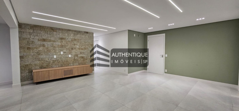 Imagem Apartamento com 3 Quartos à Venda, 136 m² em Santo Amaro - São Paulo
