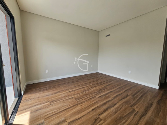 Imagem Casa com 3 Quartos à Venda,  em Saguaçu - Joinville