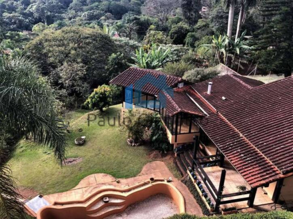 Imagem Casa com 3 Quartos à Venda, 1.475 m² em Nova Fazendinha - Carapicuíba Imagem Casa com 3 Quartos à Venda, 1.475 m² em Nova Fazendinha - Carapicuíba