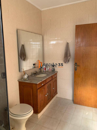 Imagem Casa com 3 Quartos à Venda, 300 m² em Vila Bela - Poços De Caldas Imagem Casa com 3 Quartos à Venda, 300 m² em Vila Bela - Poços De Caldas