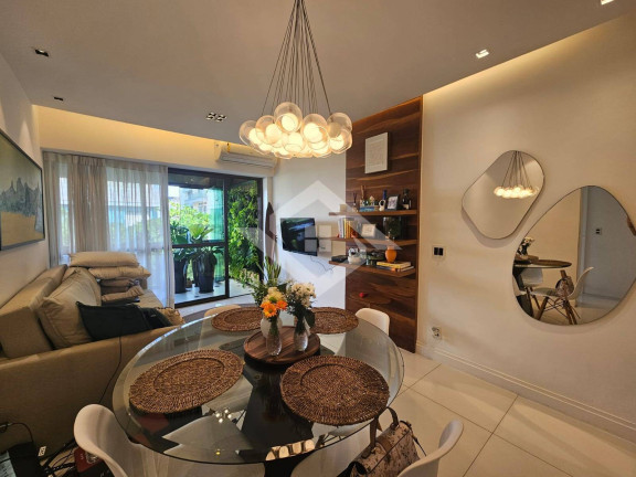 Imagem Apartamento com 2 Quartos à Venda, 70 m² em Ipanema - Rio De Janeiro Imagem Apartamento com 2 Quartos à Venda, 70 m² em Ipanema - Rio De Janeiro