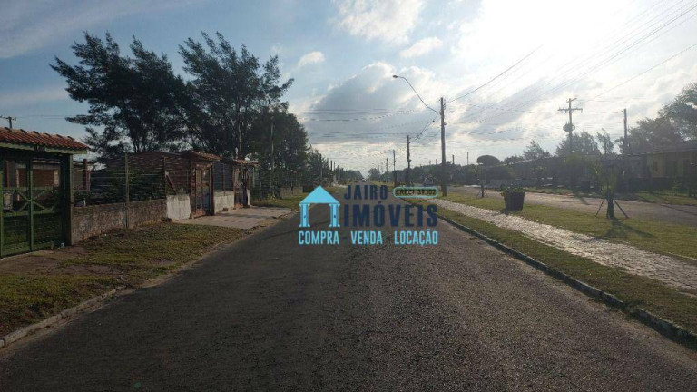 Imagem Casa com 3 Quartos à Venda, 300 m² em Magistério - Balneário Pinhal Imagem Casa com 3 Quartos à Venda, 300 m² em Magistério - Balneário Pinhal