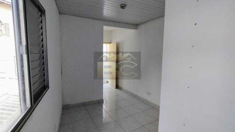 Imagem Casa com 1 Quarto para Alugar, 40 m² em Jardim Oriental - São Paulo