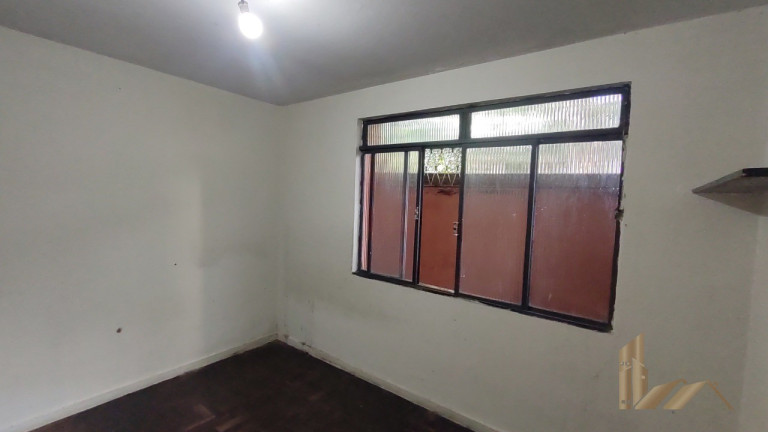 Imagem Casa com 4 Quartos à Venda, 200 m² em Piratininga (venda Nova) - Belo Horizonte Imagem Casa com 4 Quartos à Venda, 200 m² em Piratininga (venda Nova) - Belo Horizonte