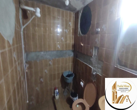 Imagem Casa com 5 Quartos à Venda, 240 m² em Jardim Dos Comerciários (venda Nova) - Belo Horizonte