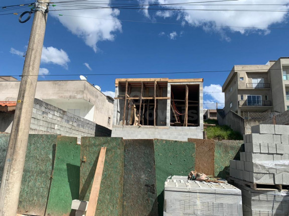 Imagem Casa com 4 Quartos à Venda, 148 m² em Portais (polvilho) - Cajamar Imagem Casa com 4 Quartos à Venda, 148 m² em Portais (polvilho) - Cajamar