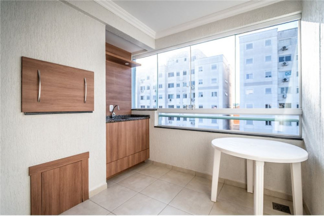 Imagem Apartamento com 1 Quarto à Venda, 58 m² em Sarandi - Porto Alegre Imagem Apartamento com 1 Quarto à Venda, 58 m² em Sarandi - Porto Alegre