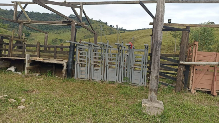 Imagem Fazenda à Venda, 200 m² em Lajeado - Paraibuna Imagem Fazenda à Venda, 200 m² em Lajeado - Paraibuna