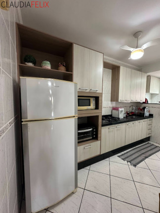 Imagem Imóvel com 2 Quartos à Venda, 82 m² em Canto Do Forte - Praia Grande Imagem Imóvel com 2 Quartos à Venda, 82 m² em Canto Do Forte - Praia Grande