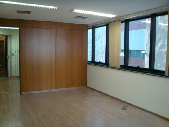 Imagem Imóvel Comercial à Venda, 64 m² em Jardim Paulista - São Paulo Imagem Imóvel Comercial à Venda, 64 m² em Jardim Paulista - São Paulo