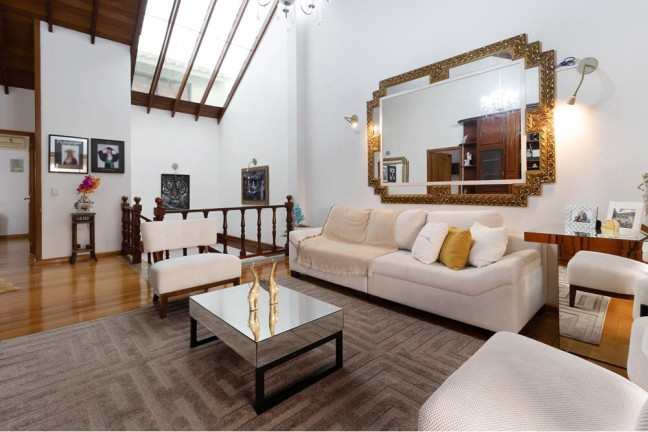 Imagem Casa com 3 Quartos à Venda, 190 m² em Rubem Berta - Porto Alegre Imagem Casa com 3 Quartos à Venda, 190 m² em Rubem Berta - Porto Alegre