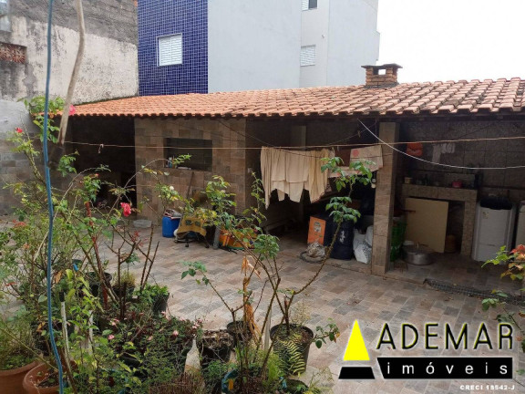 Casa com 3 Quartos à Venda, 250 m² em Canhema - Diadema