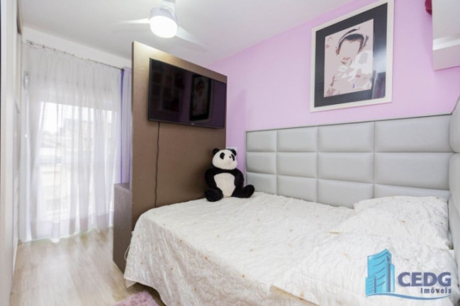 Imagem Sobrado com 3 Quartos à Venda, 180 m² em Boqueirão - Curitiba Imagem Sobrado com 3 Quartos à Venda, 180 m² em Boqueirão - Curitiba