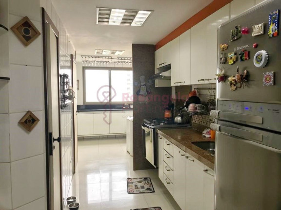 Imagem Apartamento com 4 Quartos à Venda, 198 m² em Itapuã - Vila Velha Imagem Apartamento com 4 Quartos à Venda, 198 m² em Itapuã - Vila Velha