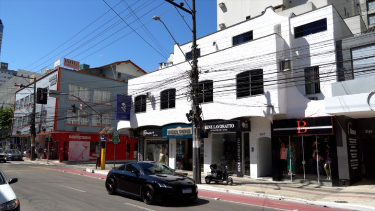 Imóvel à Venda,  em Centro - Balneário Camboriú
