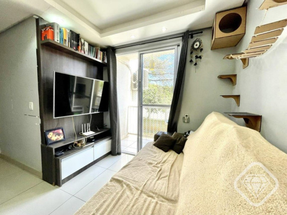 Imagem Apartamento com 2 Quartos à Venda, em Vila Nova - Porto Alegre Imagem Apartamento com 2 Quartos à Venda, em Vila Nova - Porto Alegre