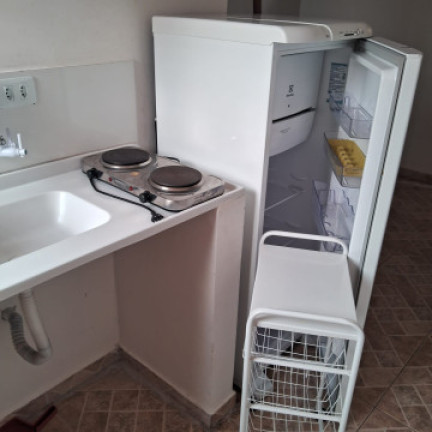 Imagem Kitnet com 1 Quarto para Alugar, 12 m² em Itaquera - São Paulo Imagem Kitnet com 1 Quarto para Alugar, 12 m² em Itaquera - São Paulo