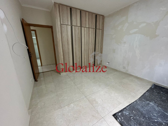Imagem Imóvel com 4 Quartos à Venda, 300 m² em Gonzaga - Santos Imagem Imóvel com 4 Quartos à Venda, 300 m² em Gonzaga - Santos