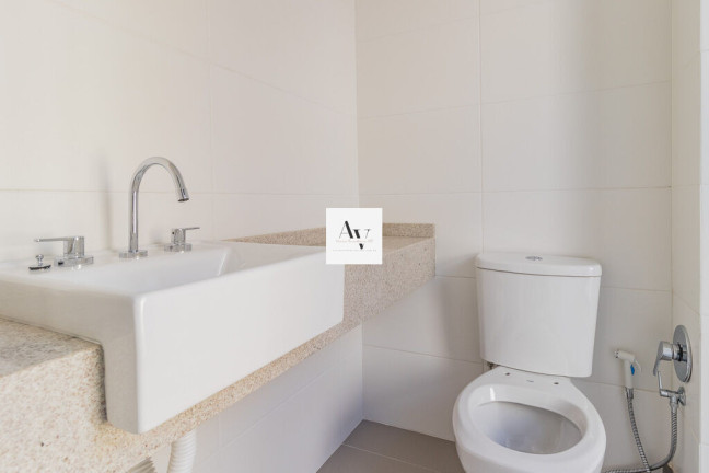 Imagem Apartamento com 2 Quartos à Venda, 111 m² em Mont Serrat - Porto Alegre Imagem Apartamento com 2 Quartos à Venda, 111 m² em Mont Serrat - Porto Alegre